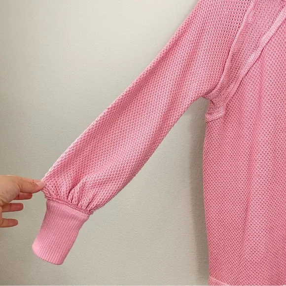 Free People She’s a Keeper Vented-Hem‎ Slouchy Tunic Sweater Pink NWT Size XS - Picture 4 of 11